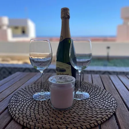 Azul With Sea View Apartamento