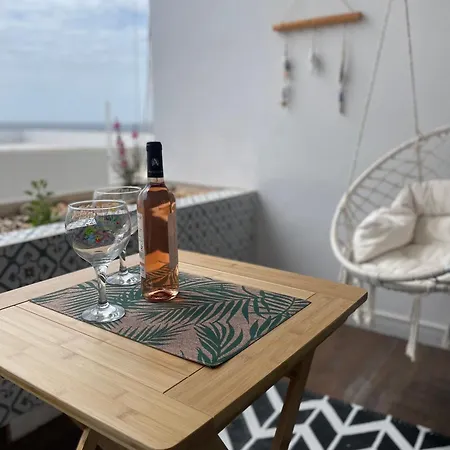 Apartment Azul With Sea View *